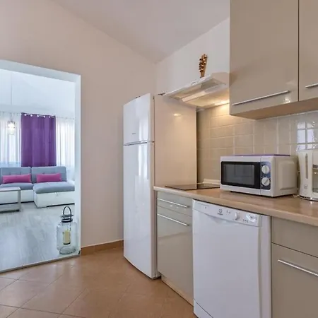Holiday home Holiday Gallesano